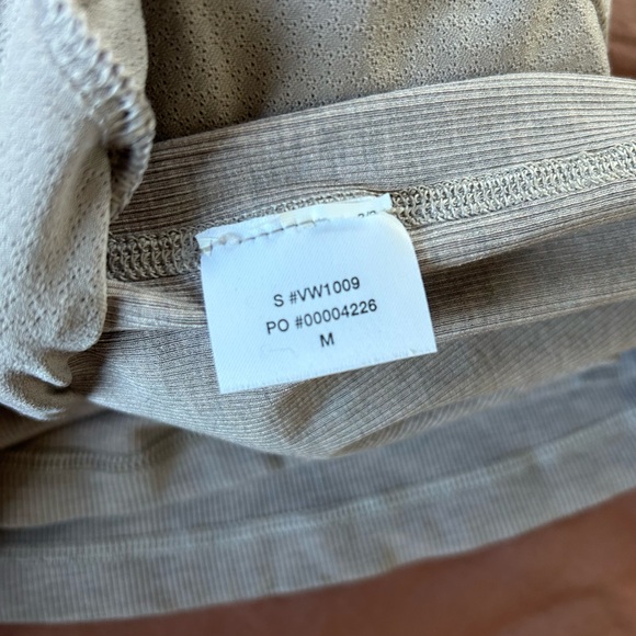 Women’s Vuori Pose Plyo Rib Tank - Picture 4 of 5